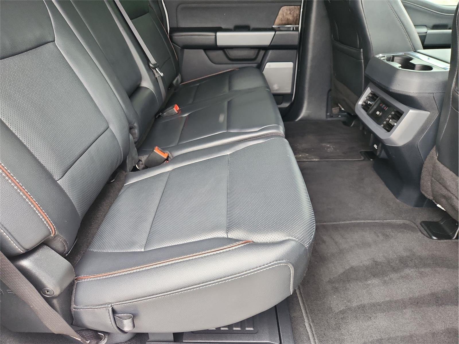2024 Ford F-350 Super Duty Lariat - Photo 27