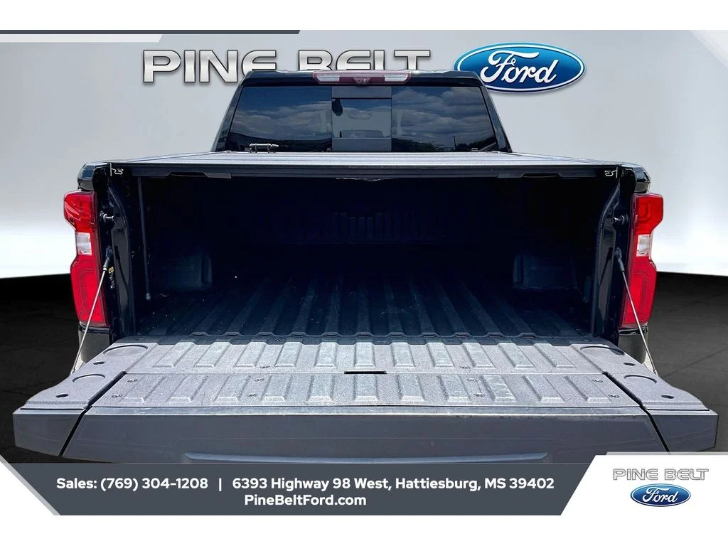 Used 2021 Black Chevrolet LTZ image 12