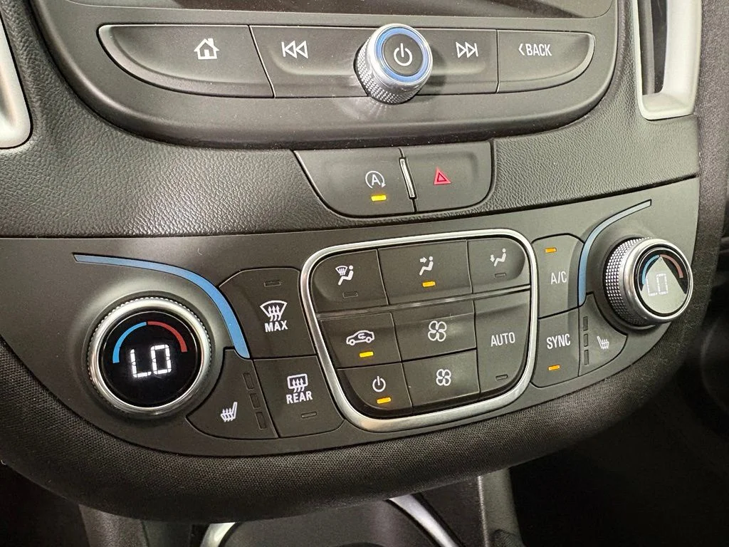 Used 2023 Gray Chevrolet LT image 32