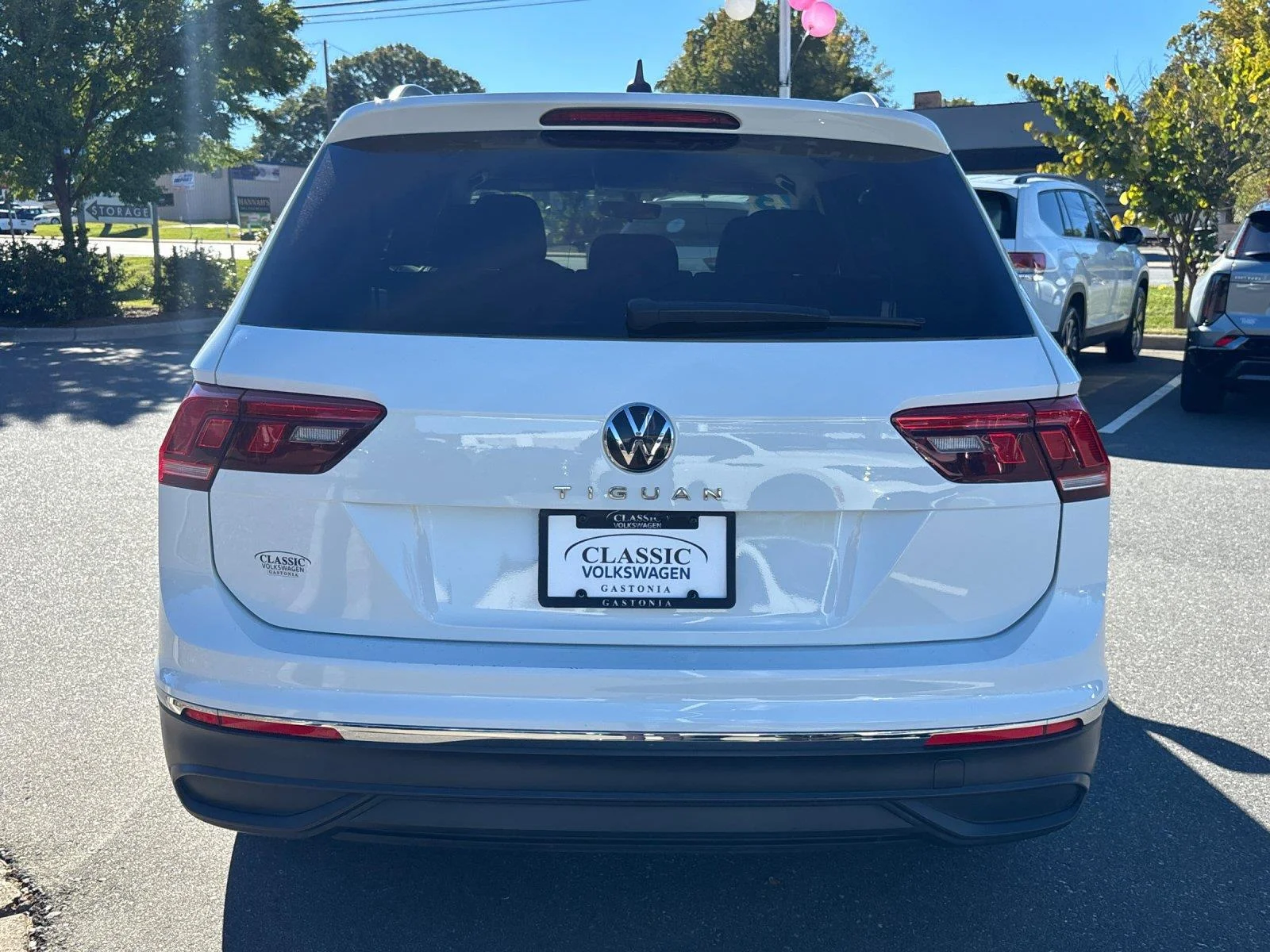 Used 2023 Pure White Volkswagen S image 4