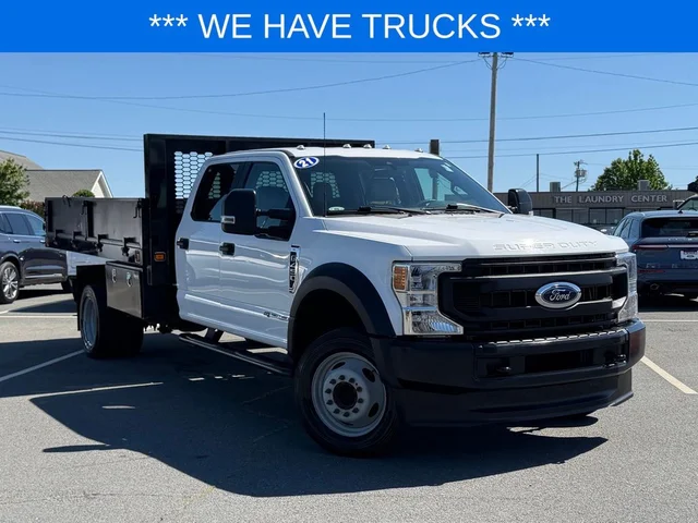 2022 Ford F-450SD 2022 Ford F-450SD XL 4D Crew Cab/Chassis
