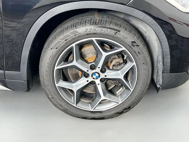 Used 2018 Black BMW xDrive28i image 38