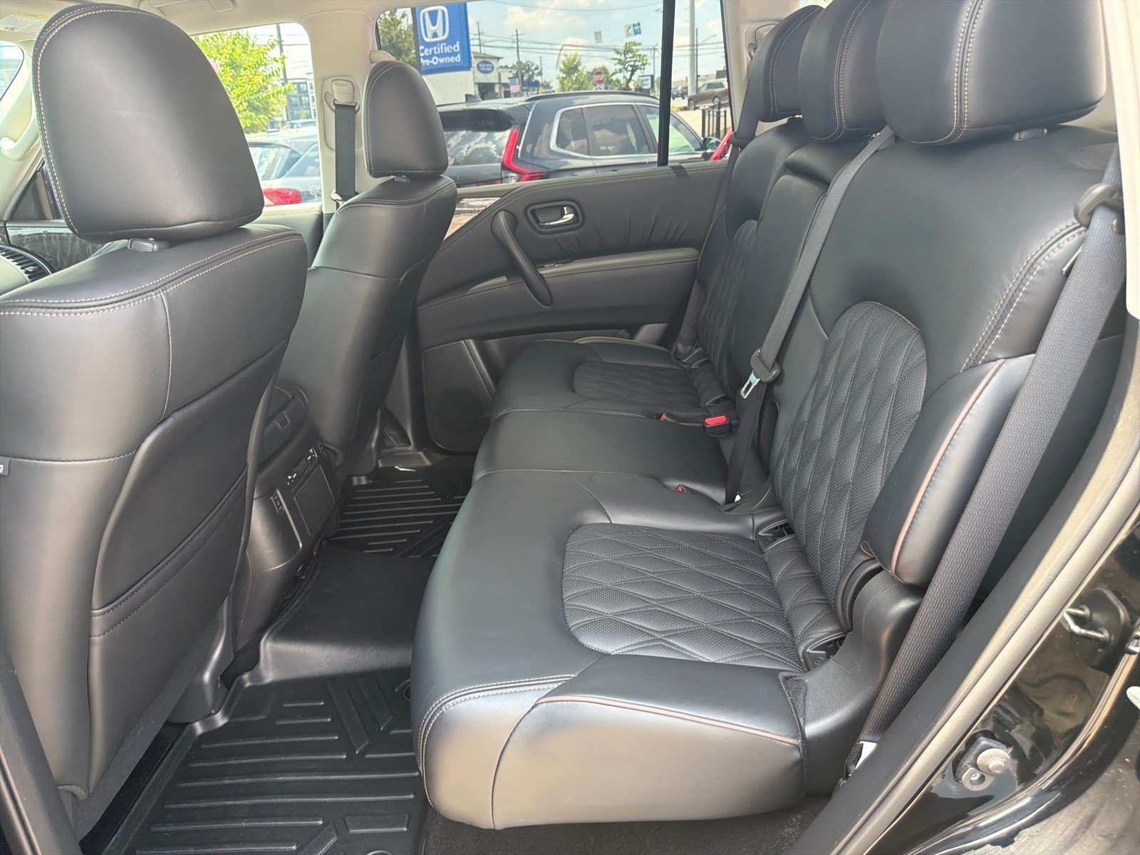 Used 2024 Super Black Nissan Platinum image 20