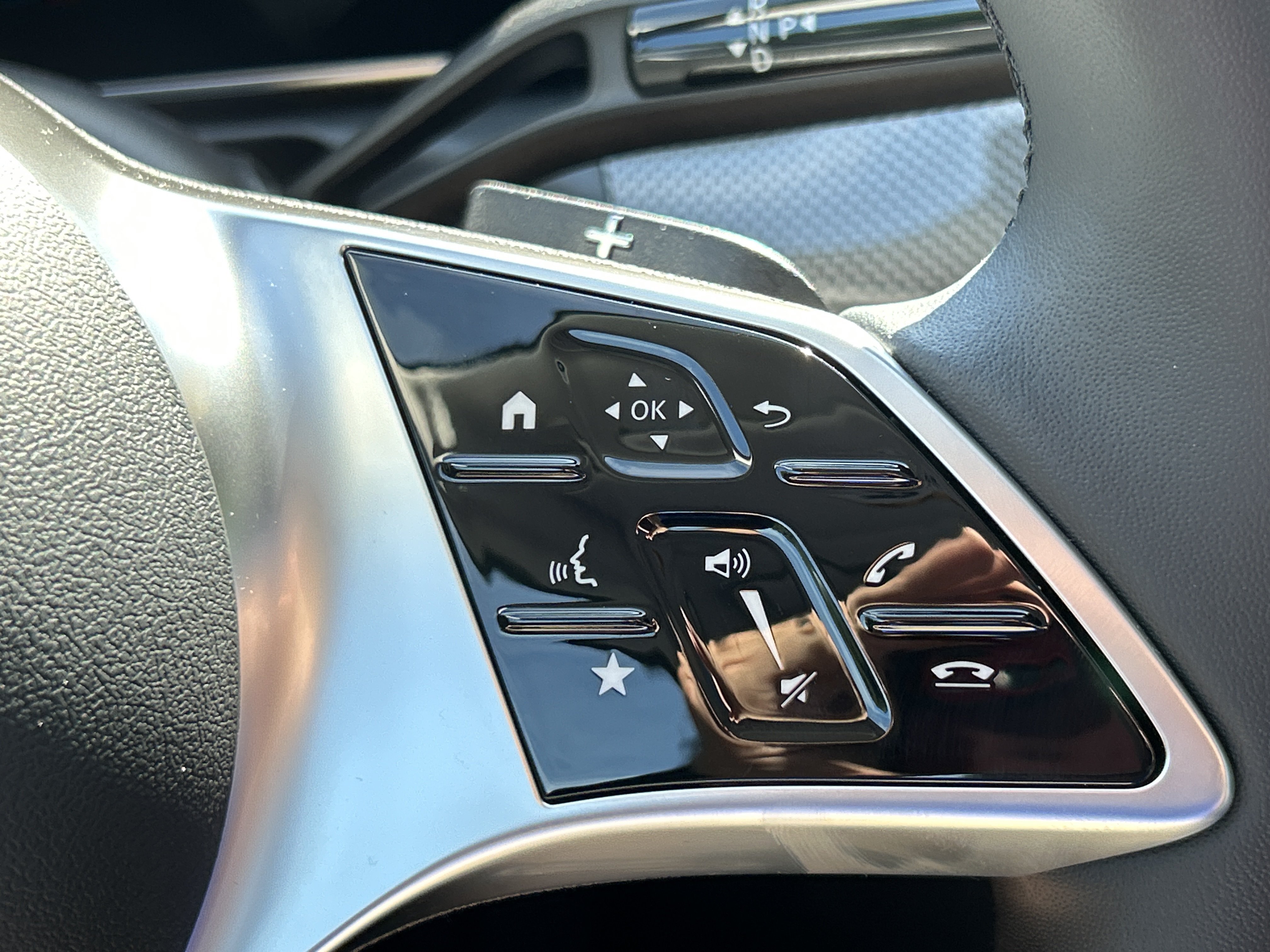 New 2026 Graphite Grey Metallic Mercedes-Benz C 300 4MATIC® Sedan image 27