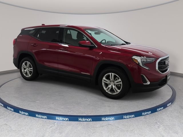 Used 2019 Red GMC SLE image 4