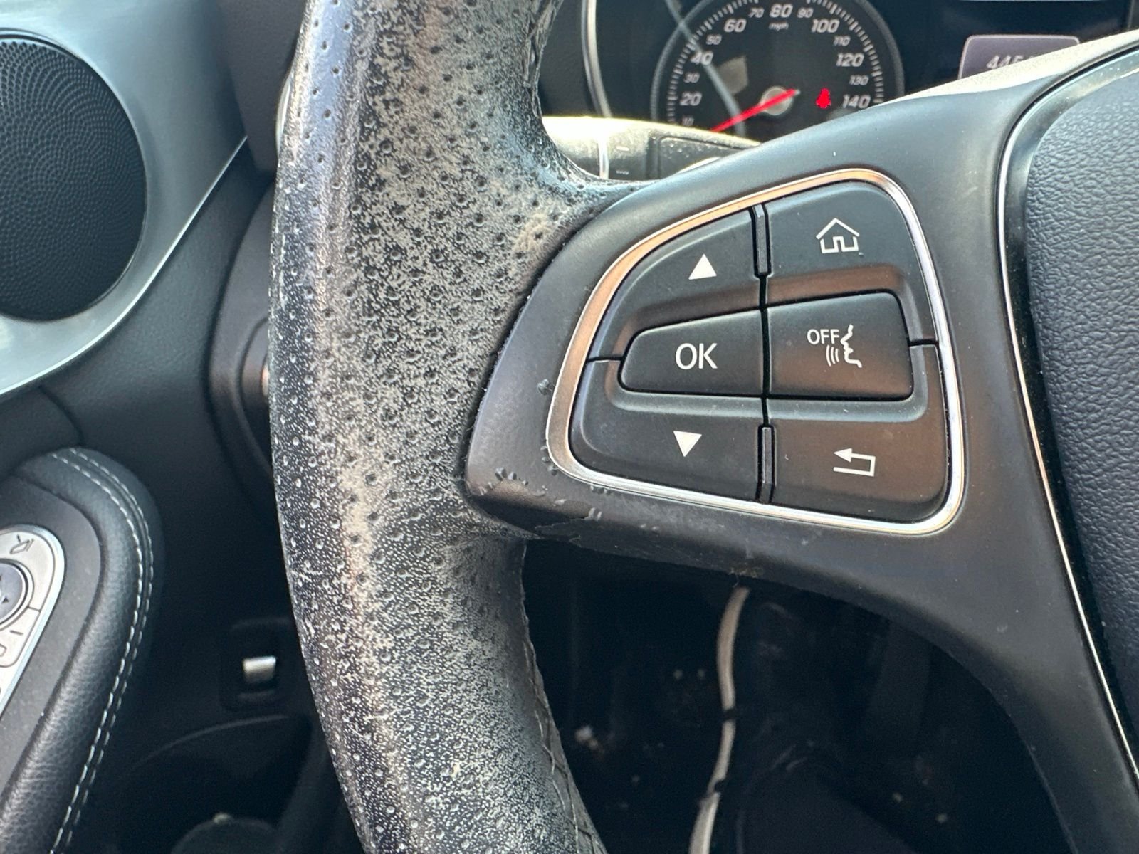 Used 2018 Black Mercedes-Benz C 300 image 10