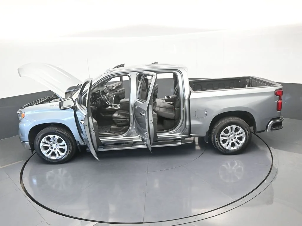 2024 Chevrolet Silverado 1500 LTZ - Photo 30