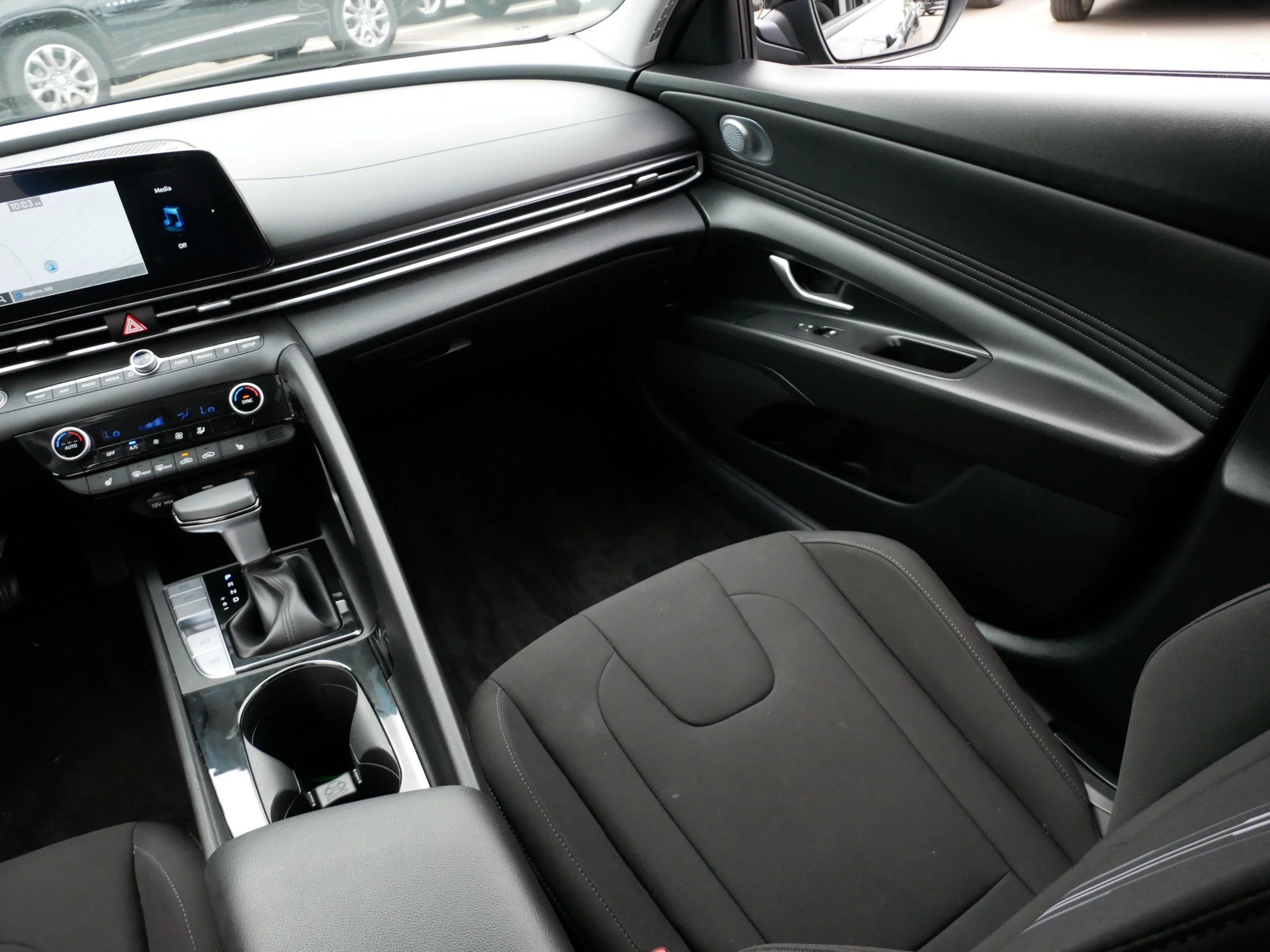 Used 2023 Onyx Black Hyundai SEL image 11