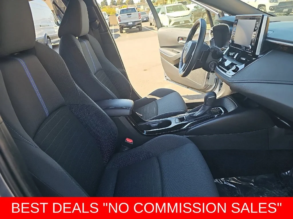 Used 2021 Blue Toyota SE image 10