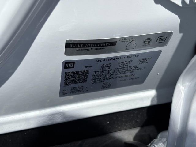 New 2026 Summit White Chevrolet LT image 20