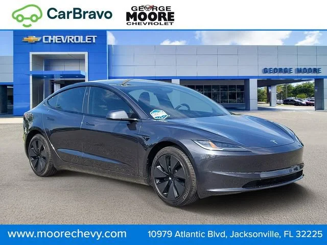 2025 Tesla Model 3 Long Range's photo
