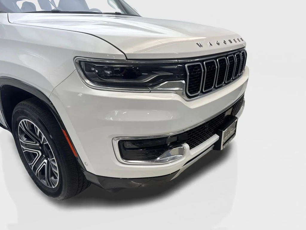 Used 2024 White Jeep Series II image 17