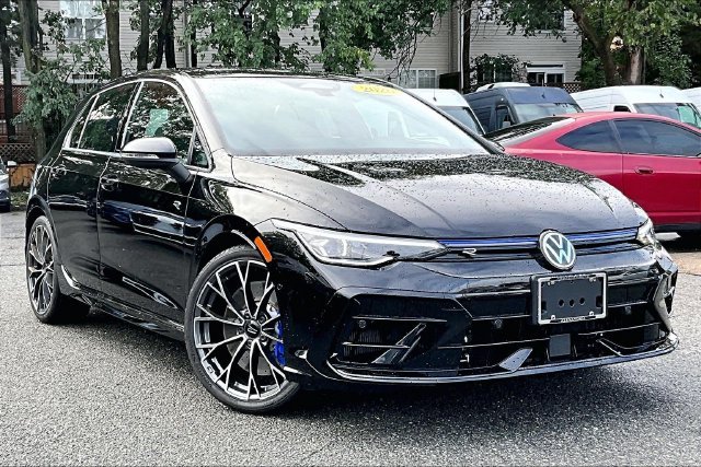 2026 Volkswagen Golf R