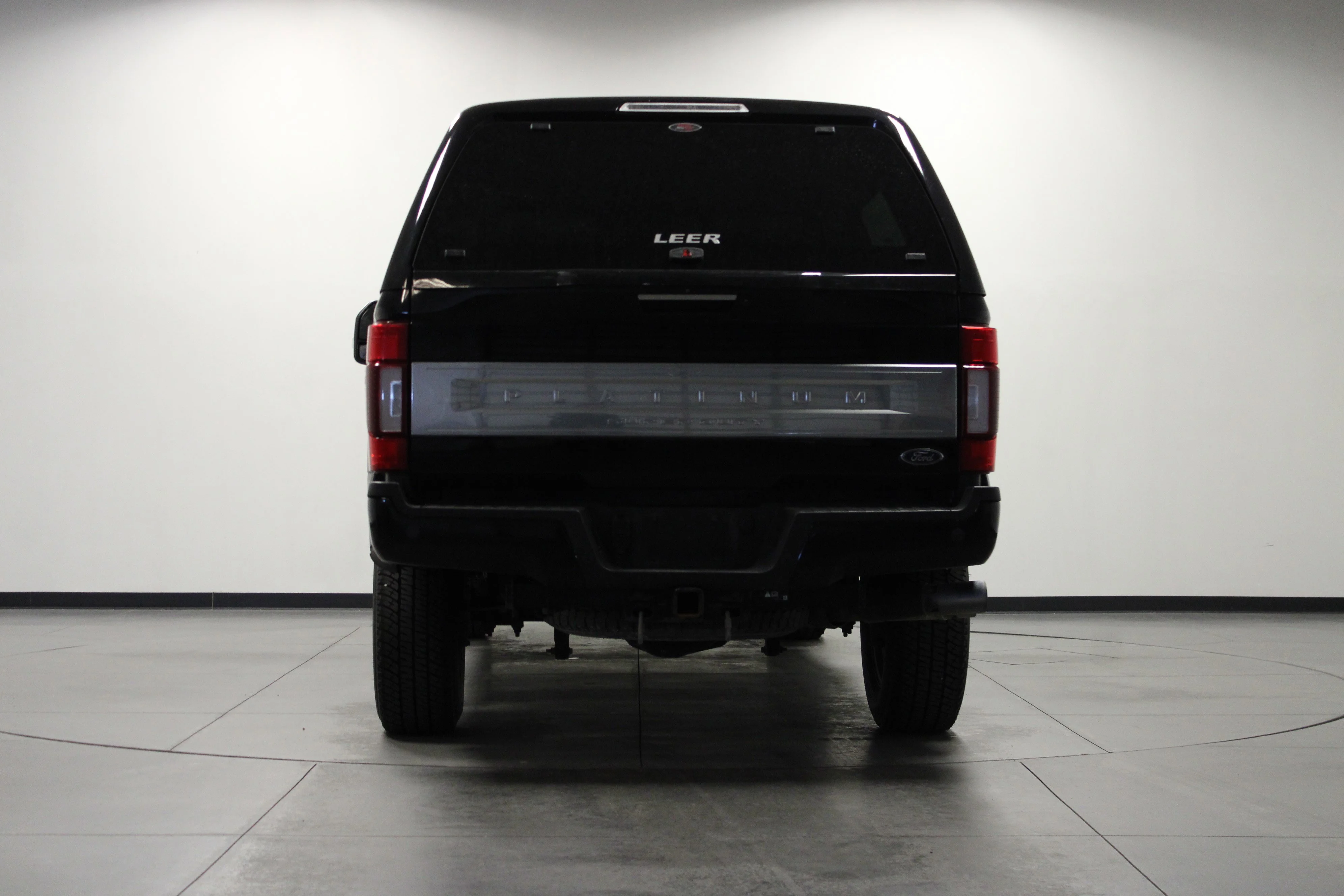 Used 2021 Agate Black Metallic Ford Platinum image 5