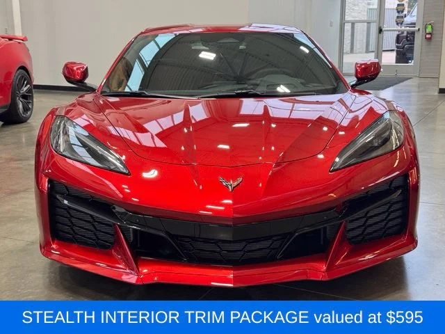 Used 2025 Red Mist Metallic Tintcoat Chevrolet 2LZ image 9