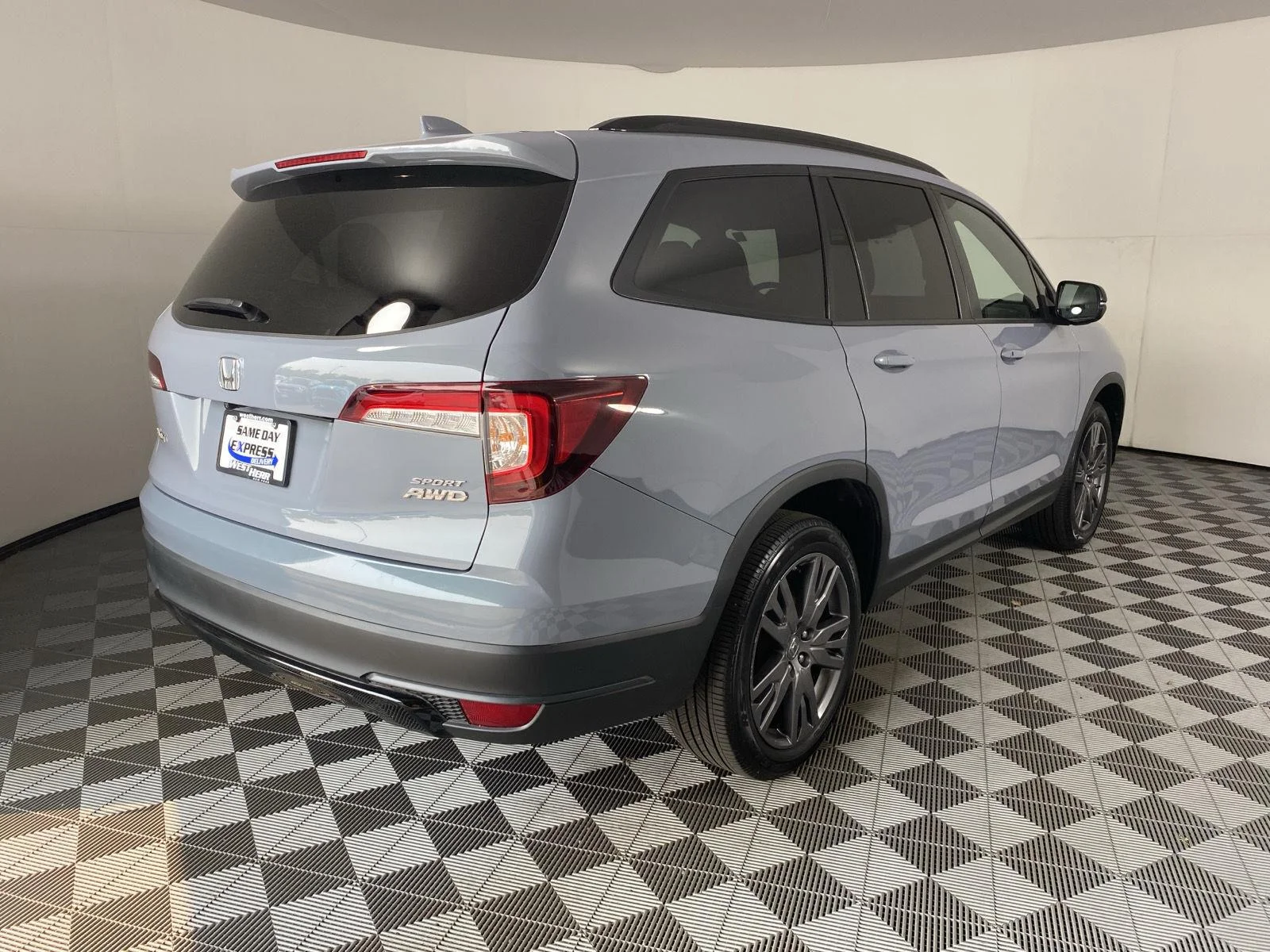 Used 2022 Sonic Gray Pearl Honda Sport image 8