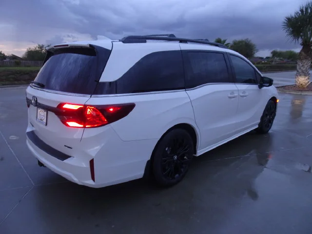 New 2026 Platinum White Pearl Honda Sport-L image 4