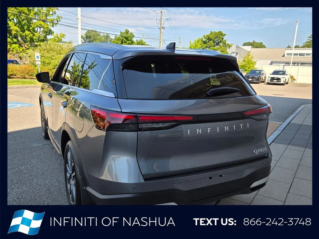 New 2027 GRAPHITE SHADOW INFINITI Luxe AWD image 11