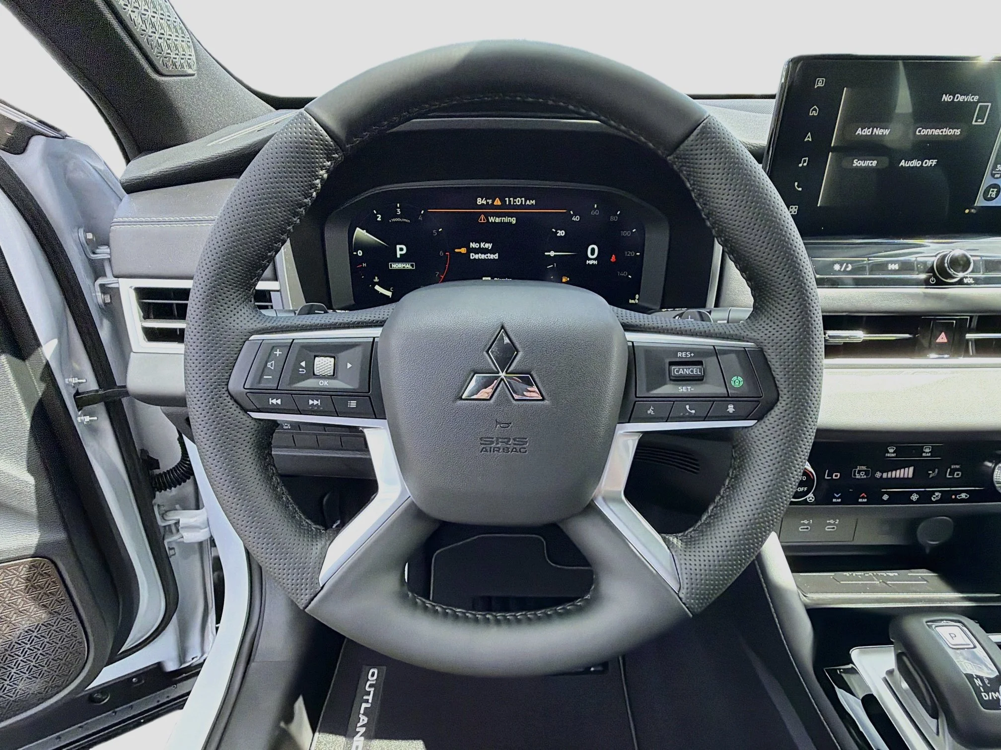 New 2026 White Diamond/Black Roof Mitsubishi BLACK EDITION 2WD image 10