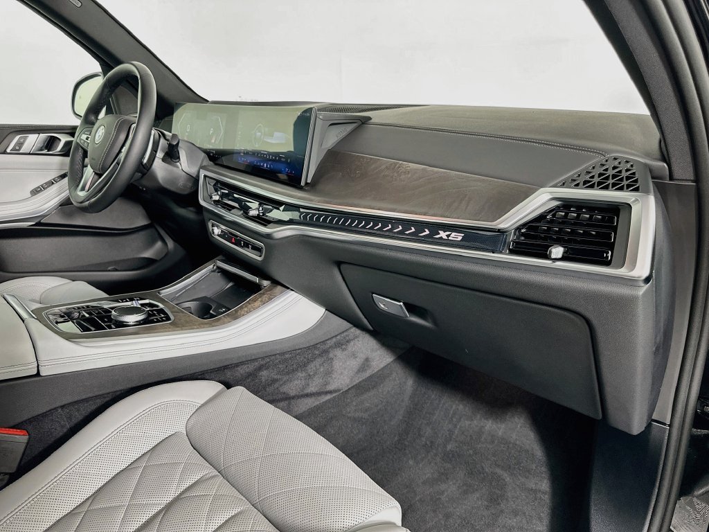 2026 BMW X5 40i - Photo 30