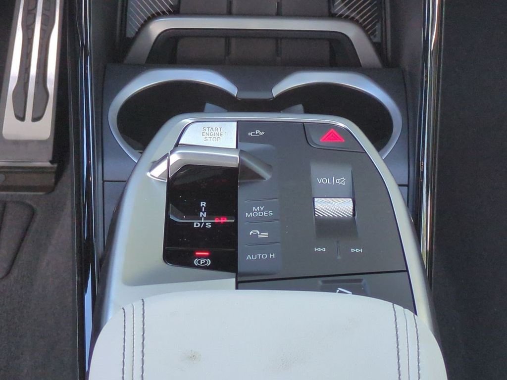 New 2026 Skyscraper Grey Metallic BMW xDrive28i image 19