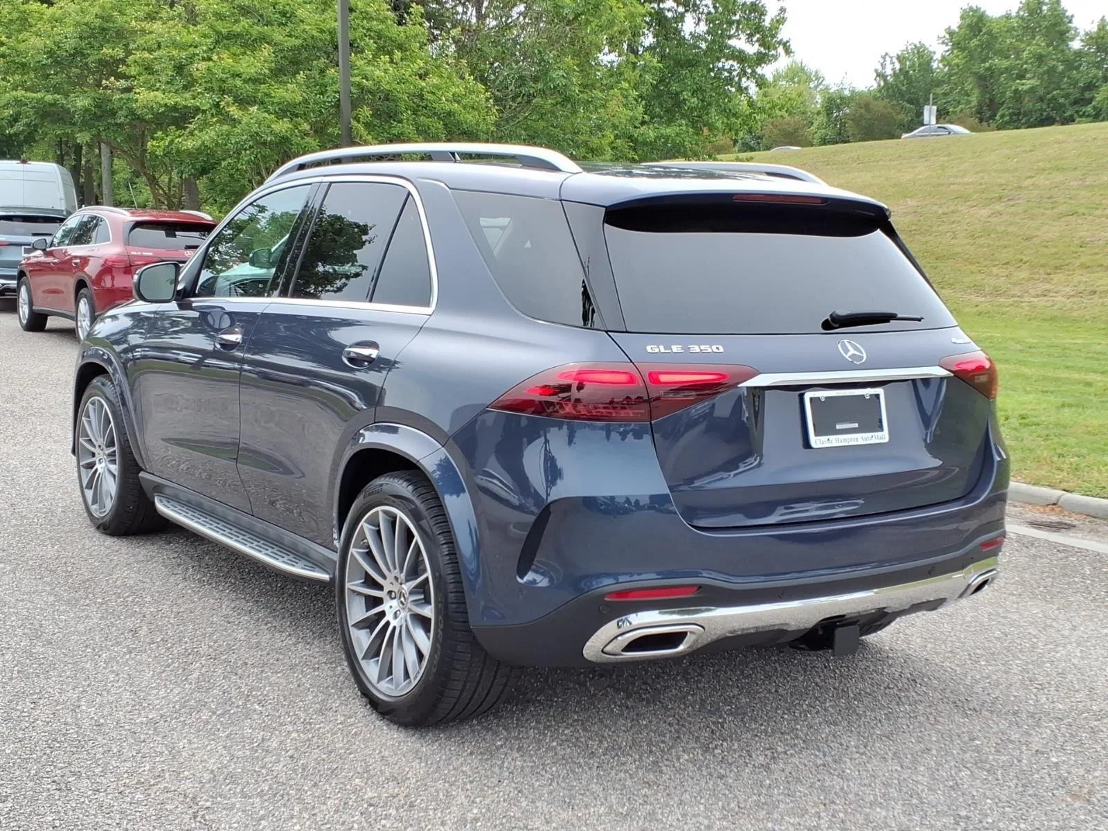 New 2026 BLUE Mercedes-Benz GLE 350 image 9