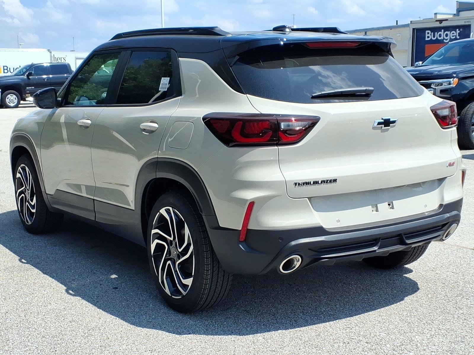 New 2026 White Sands Chevrolet RS image 4