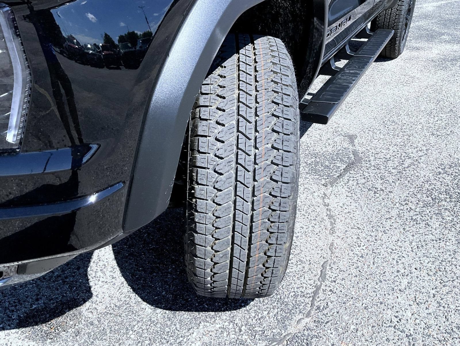 2026 GMC Canyon Denali - Photo 23