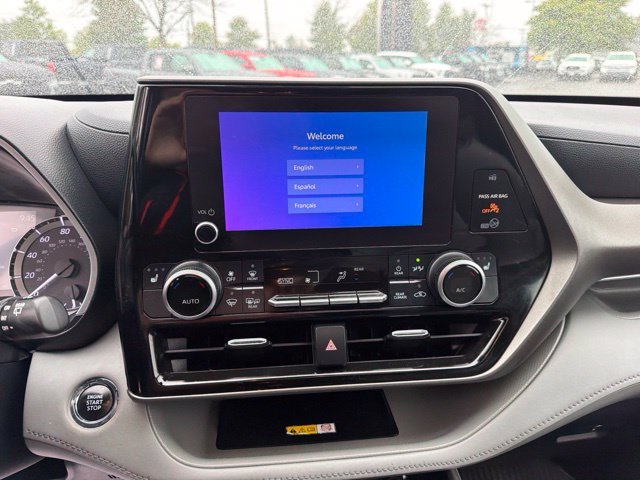 Used 2023 Celestial Silver Metallic Toyota XLE image 20
