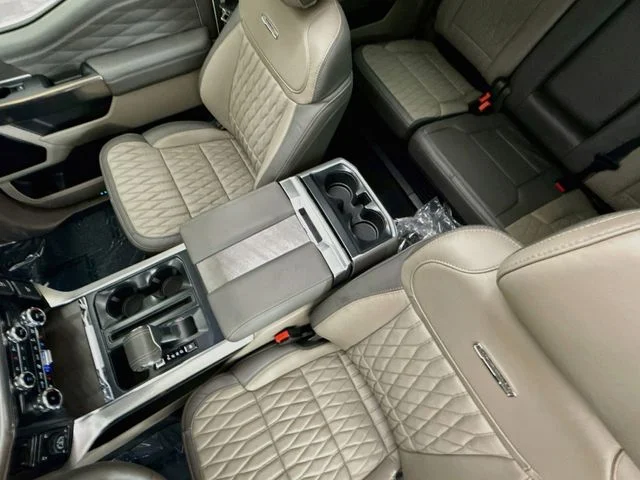 New 2026 Star White Metallic Tri-Coat Ford Platinum® image 23
