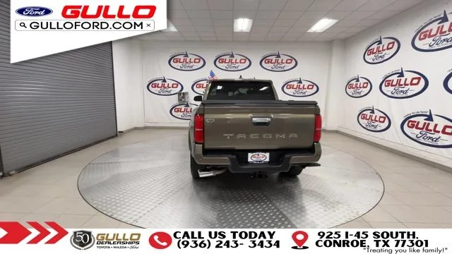 Used 2024 Bronze Oxide Toyota Limited image 7