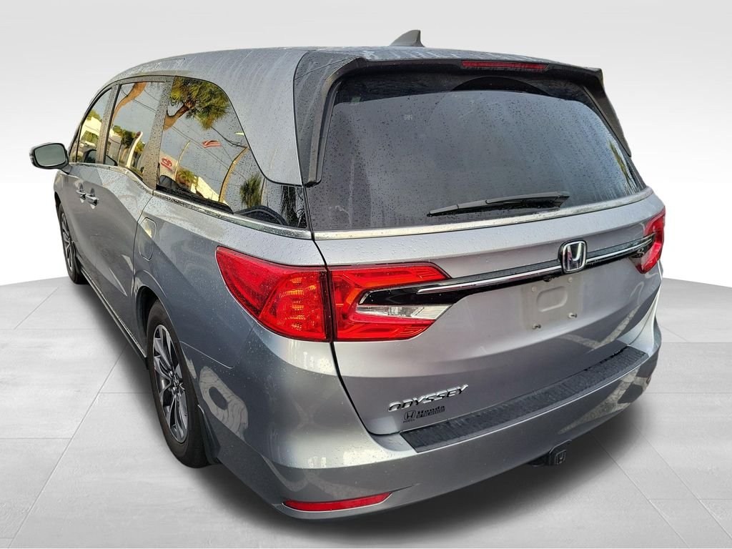 Certified Used 2021 Lunar Silver Metallic Honda EX-L image 16