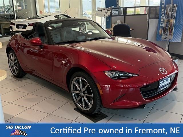 Used 2023 Soul Red Crystal Metallic Mazda Grand Touring image 10