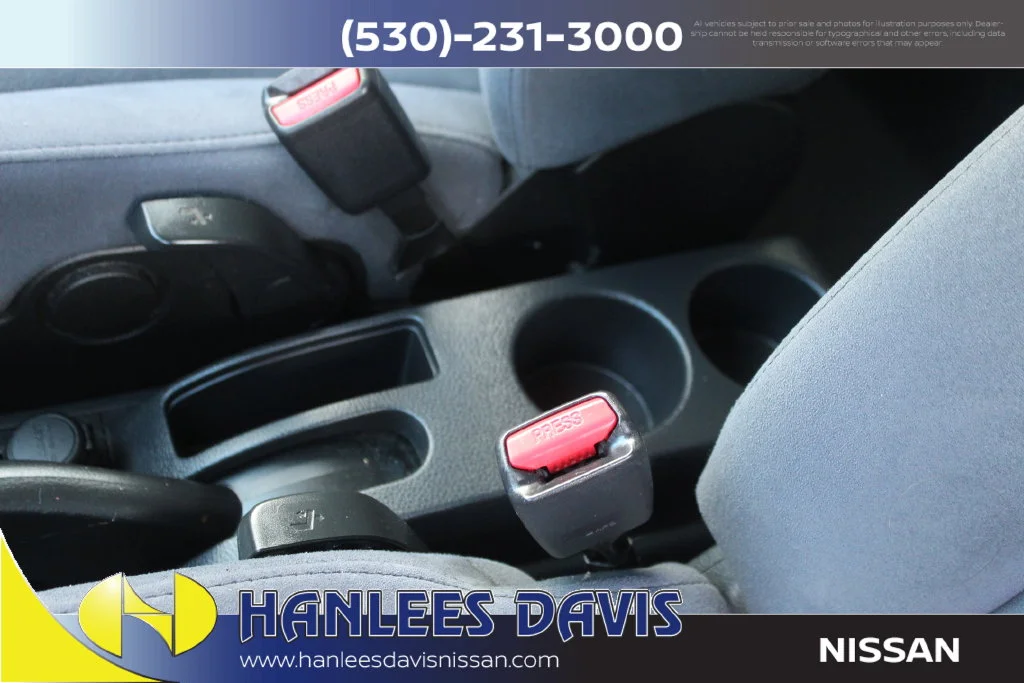 Used 2009 Gray Nissan 1.8 S image 13