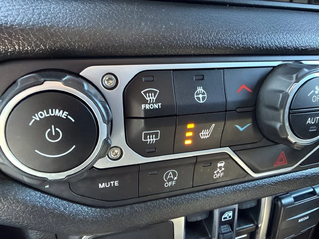 Used 2025 Black Jeep Willys image 19
