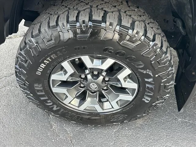 Used 2021  Toyota TRD Off-Road image 36