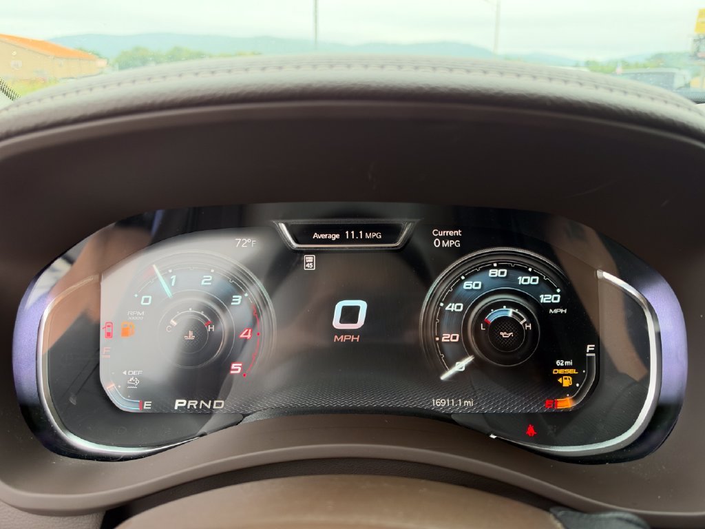 Used 2025 Black Ram Laramie image 12