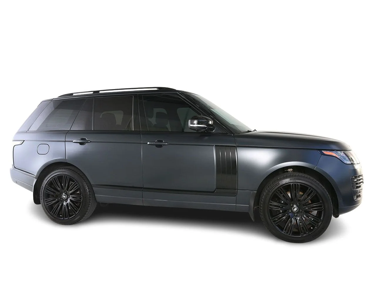 Used 2019  Land Rover 5.0L V8 Supercharged image 14