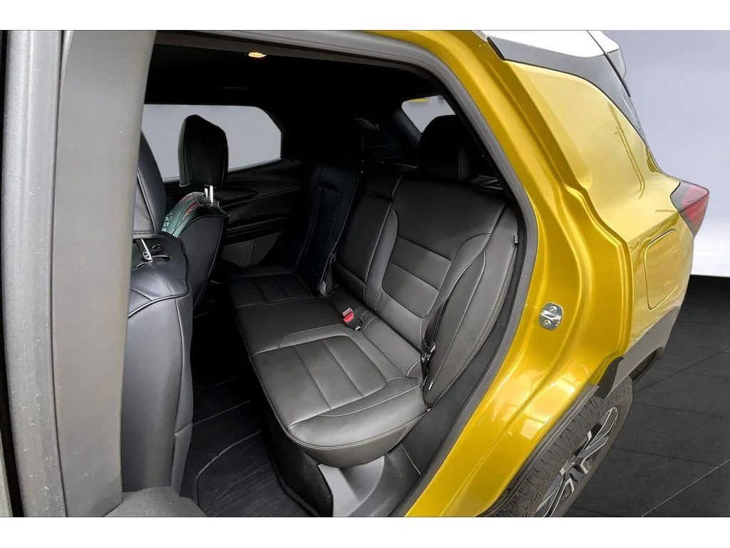 Used 2025 Nitro Yellow Metallic Chevrolet ACTIV image 18