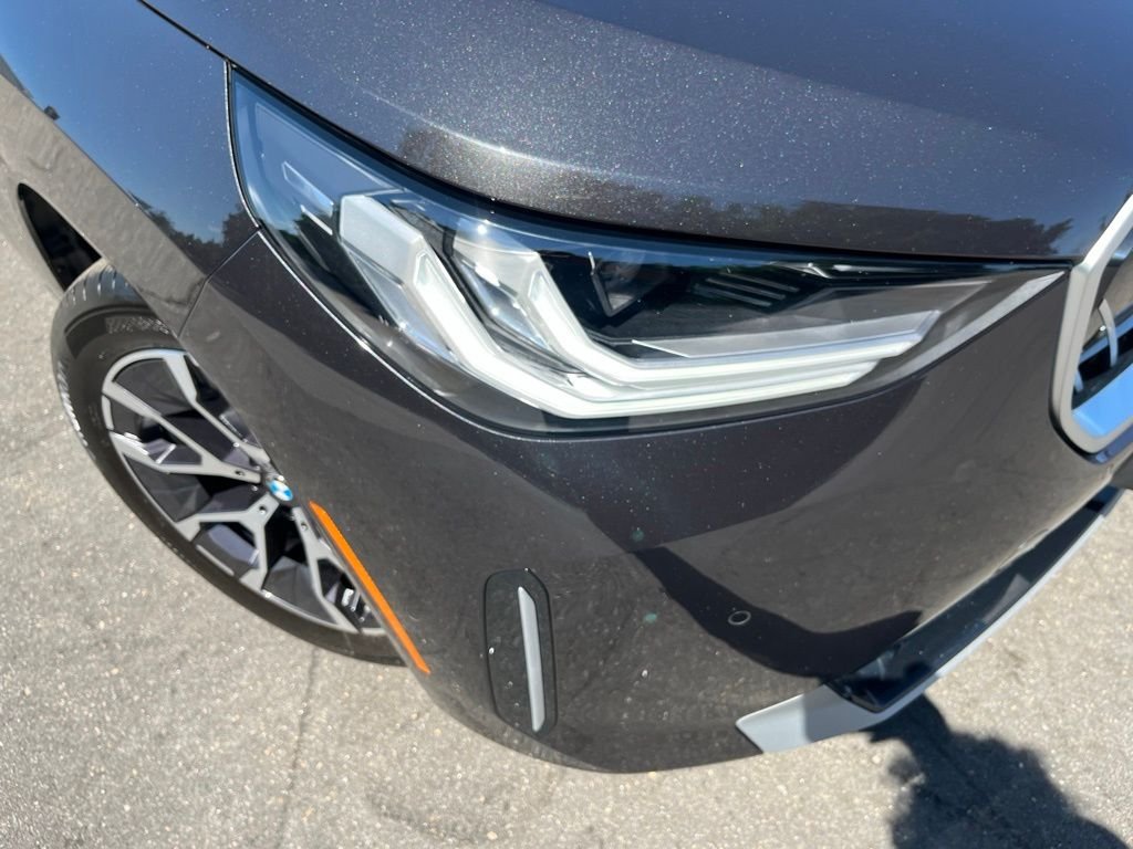 Used 2026 Dark Graphite Metallic BMW 30 xDrive image 30