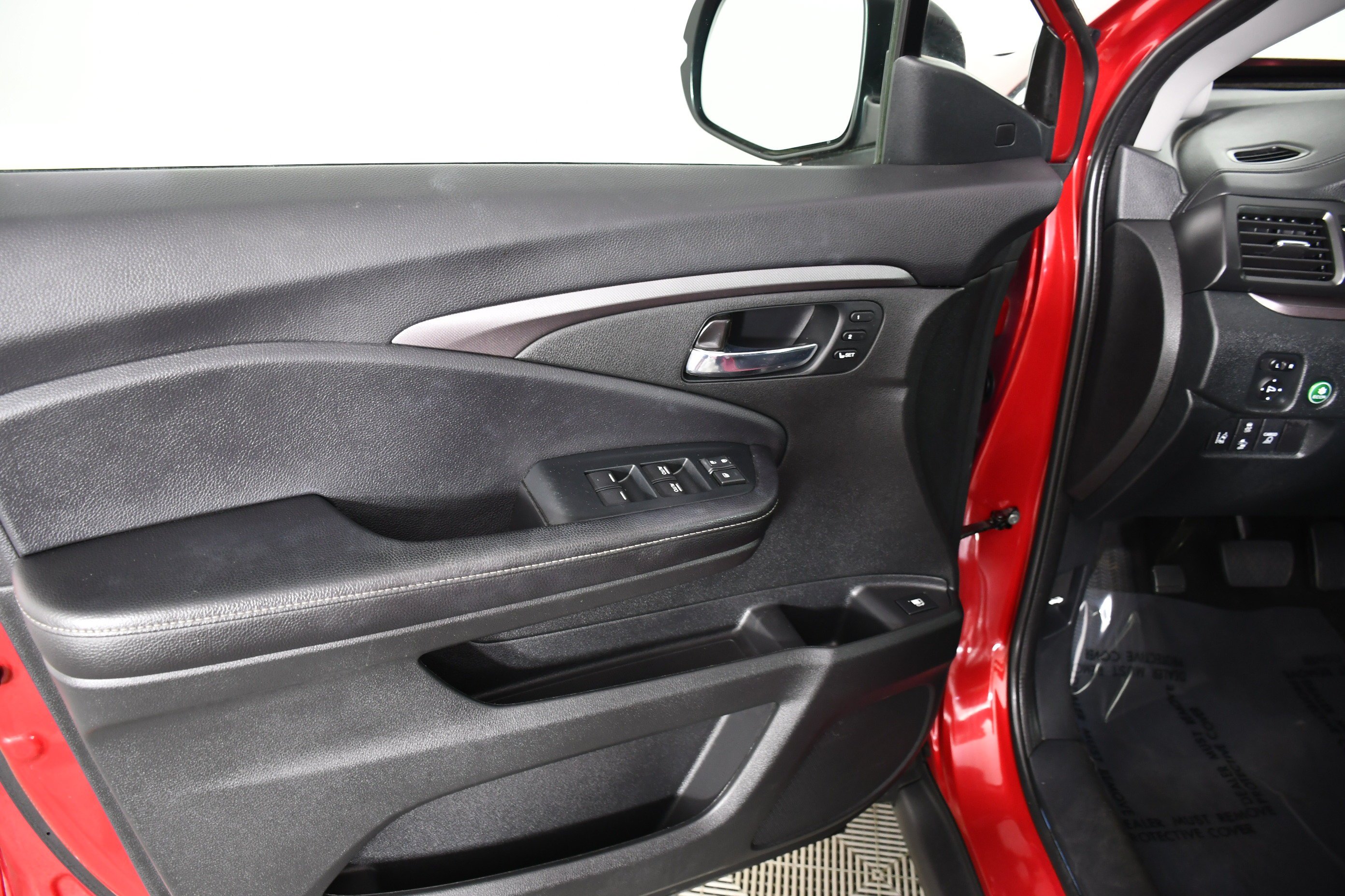 Certified Used 2023 Radiant Red Metallic II Honda AWD RTL image 36