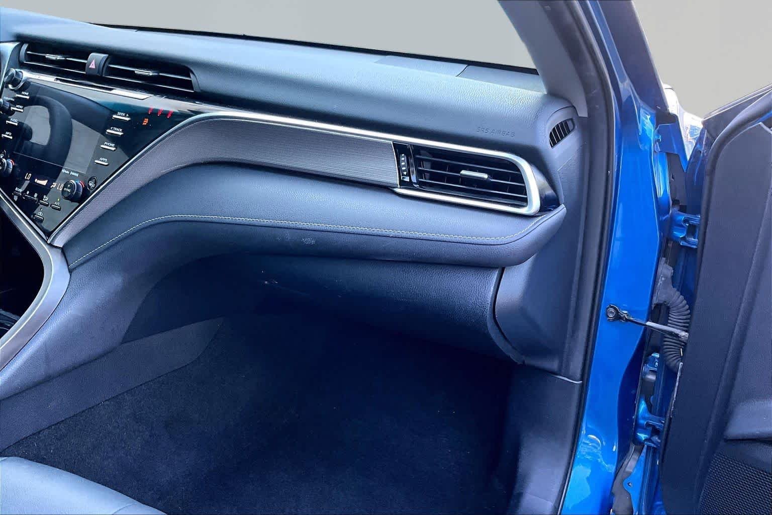 Used 2018 Blue Streak Metallic Toyota SE image 19