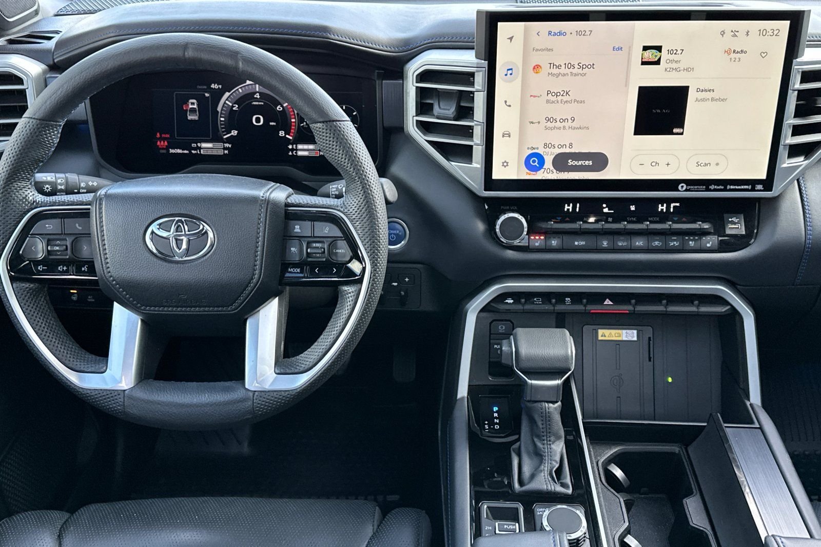 Used 2024 Silver Toyota Platinum image 14
