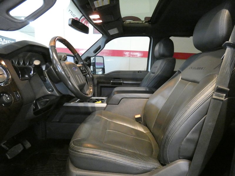 Used 2013 INGOT SILVER META Ford Crew Cab Platinum SRW image 9
