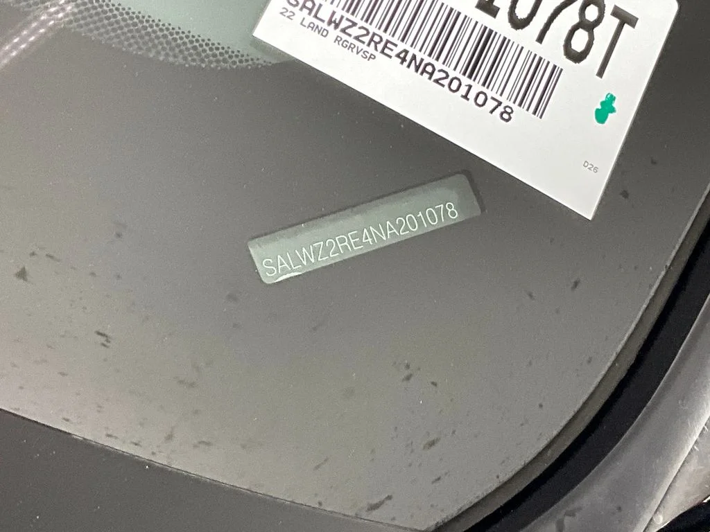 Used 2022 Black Land Rover SVR image 31