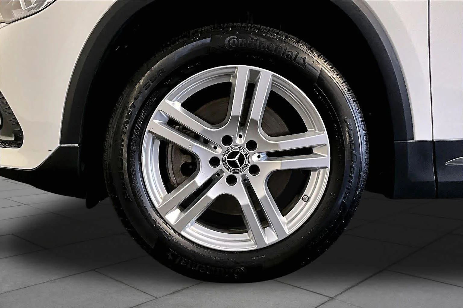 Certified Used 2022 Polar White Mercedes-Benz GLA 250 image 11