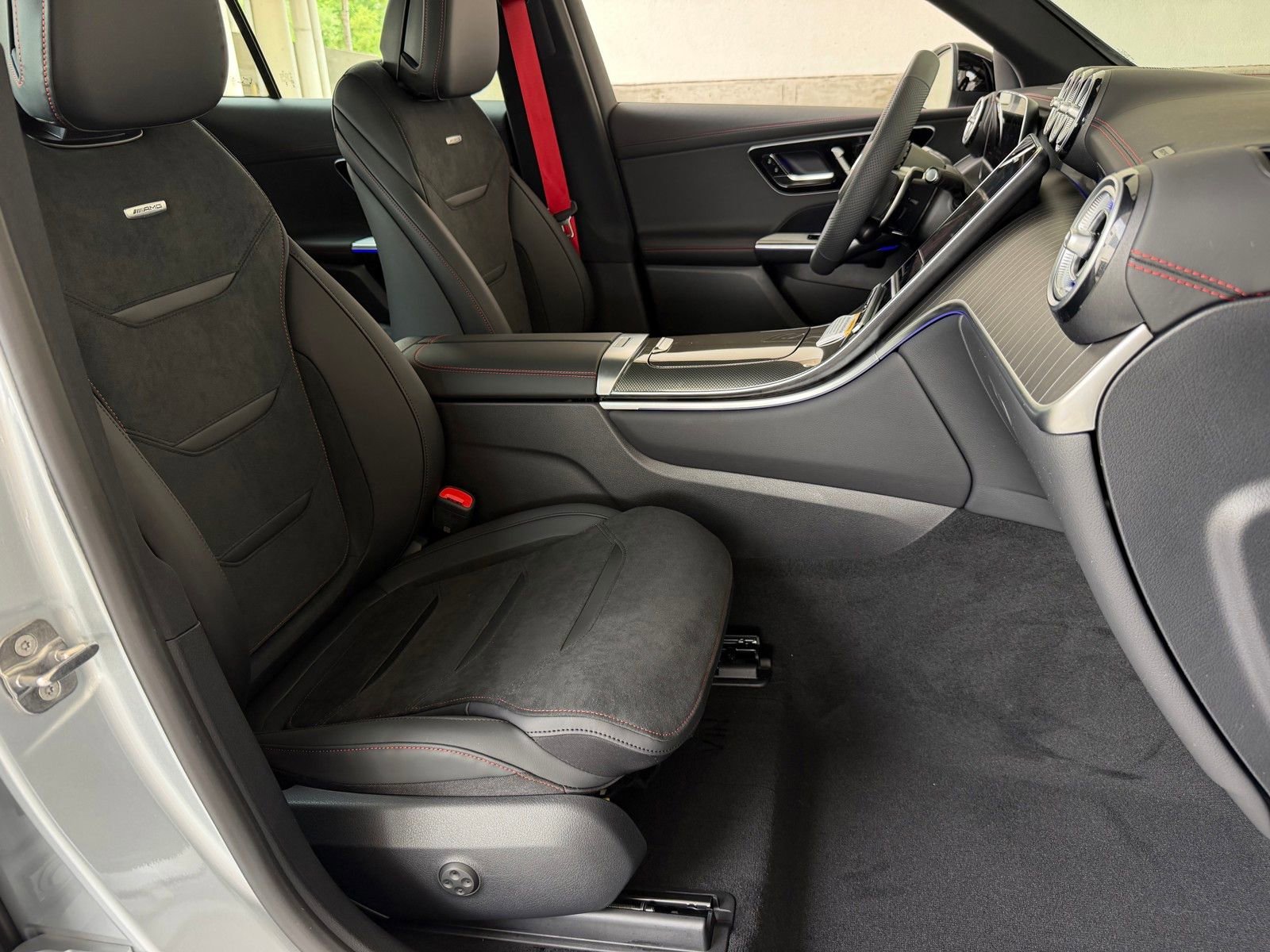 New 2026 Cirrus Silver Metallic Mercedes-Benz AMG® GLC 43 4MATIC® SUV image 40