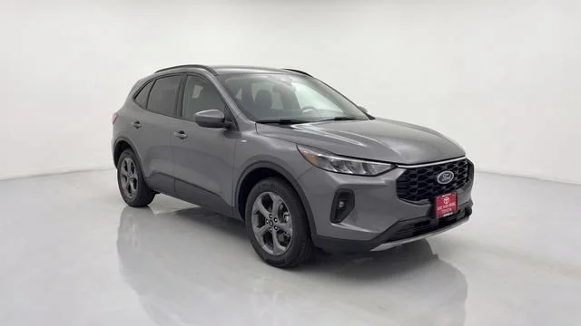 Used 2025 Gray Ford ST-Line Select image 9