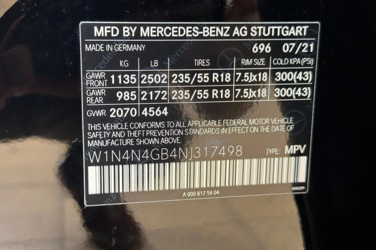Used 2022 BLACK Mercedes-Benz GLA 250 image 24