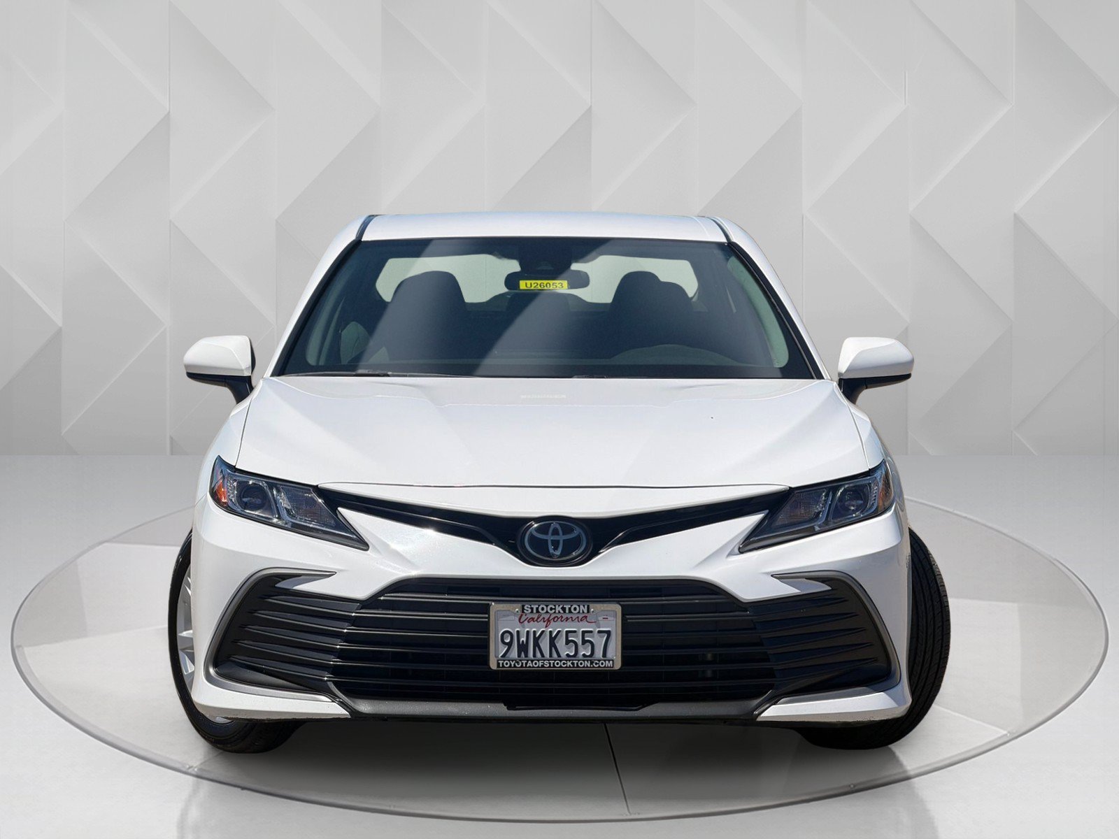 Used 2024 Ice Cap Toyota LE image 5